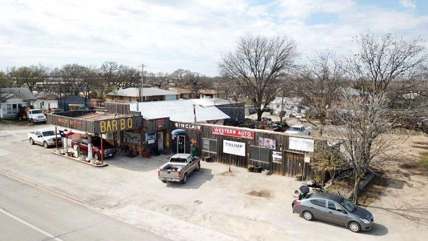 Fenoglio's BBQ & Station